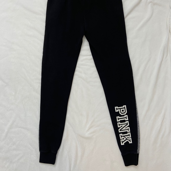 Victoria Secret Pink sweat pants - Picture 2 of 2